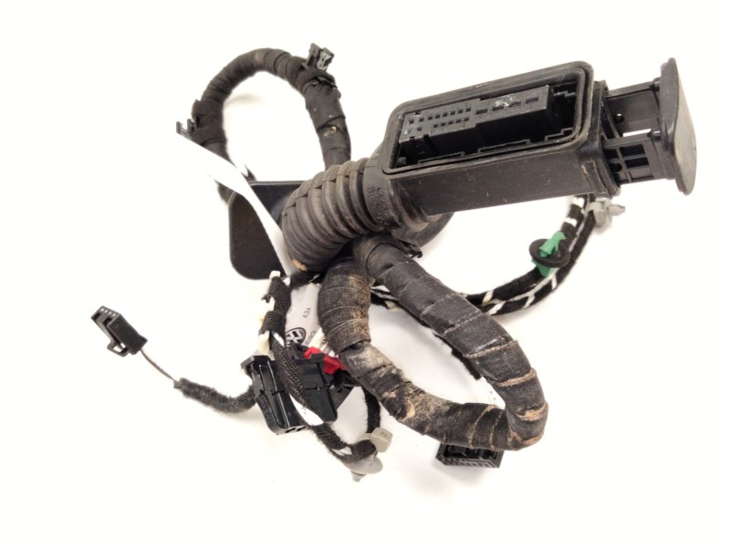 Recambio de instalacion puerta trasera izquierda para volkswagen t-roc (a11, d11) 1.5 tsi referencia OEM IAM 2GA971693  