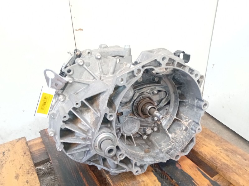 Recambio de caja cambios para volkswagen t-roc (a11, d11) 1.5 tsi referencia OEM IAM 0CG301103C  