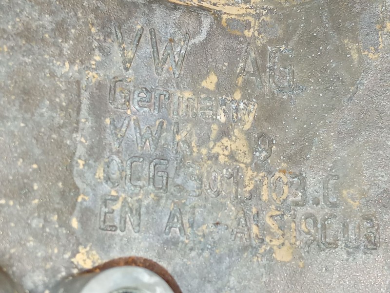 Recambio de caja cambios para volkswagen t-roc (a11, d11) 1.5 tsi referencia OEM IAM 0CG301103C  