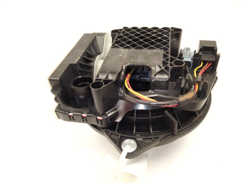 Recambio de maneta exterior porton para volkswagen t-roc (a11, d11) 1.5 tsi referencia OEM IAM 2GA827469  