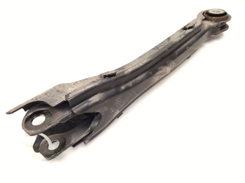 Recambio de brazo suspension inferior trasero derecho para mercedes-benz clase e (w213) e 220 d (213.004) referencia OEM IAM   