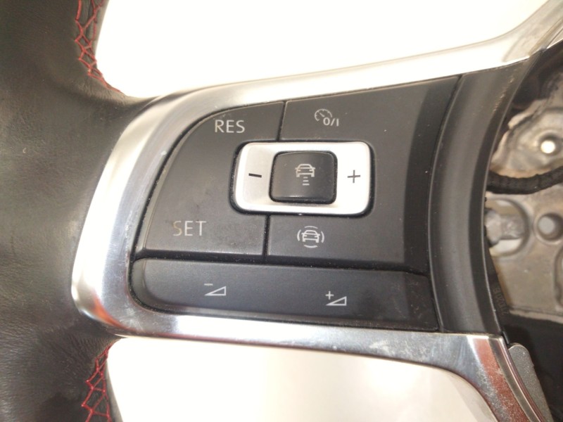 Recambio de volante para volkswagen t-roc (a11, d11) 1.5 tsi referencia OEM IAM 2GA419091  