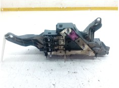 Recambio de fusible bateria para mercedes-benz clase e (w213) e 220 d (213.004) referencia OEM IAM A2135400350  