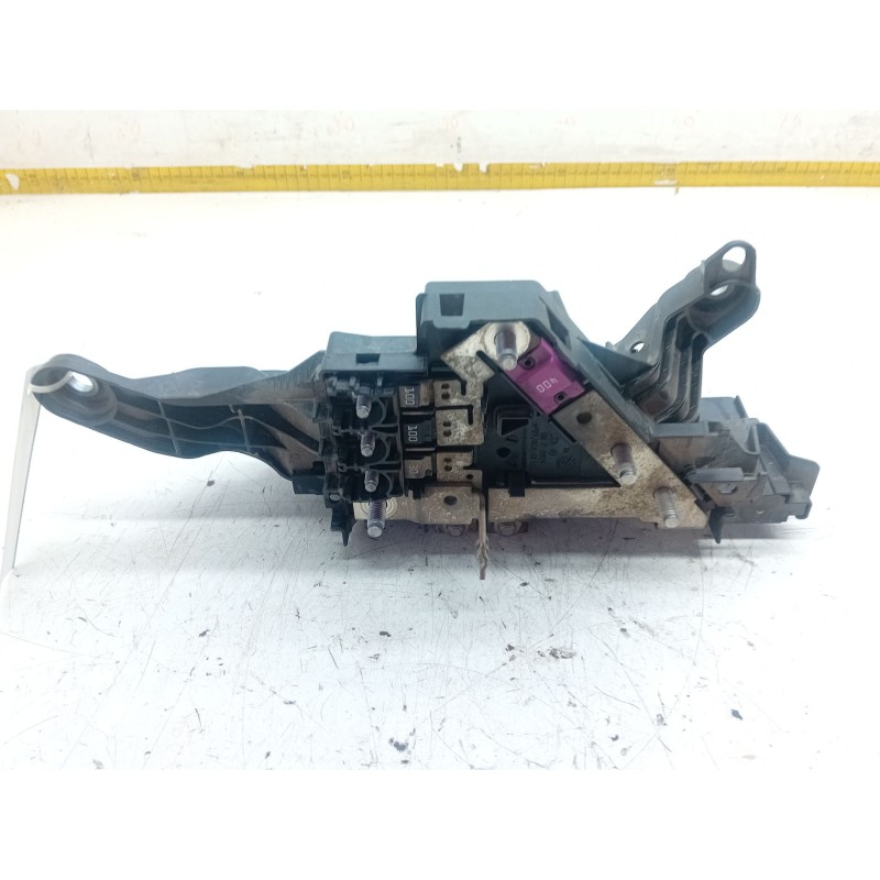 Recambio de fusible bateria para mercedes-benz clase e (w213) e 220 d (213.004) referencia OEM IAM A2135400350  