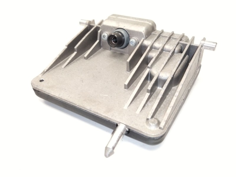 Recambio de camara delantera para mercedes-benz clase e (w213) e 220 d (213.004) referencia OEM IAM A2139003010  