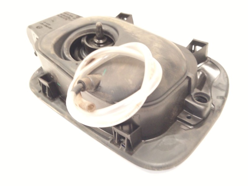 Recambio de tapa exterior combustible para volkswagen t-roc (a11, d11) 1.5 tsi referencia OEM IAM 2QA809857  