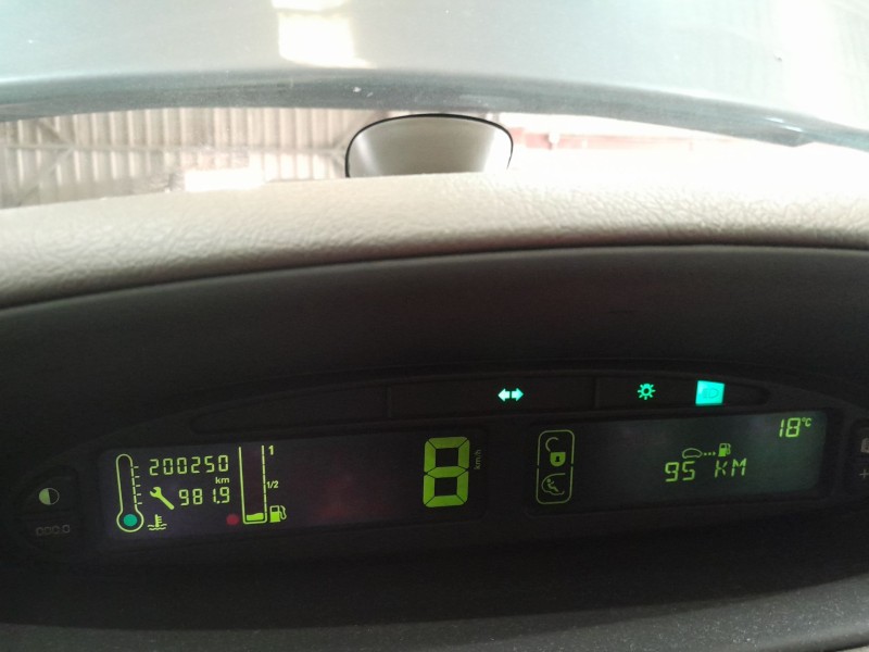 citroën xsara picasso (n68) del año 2006