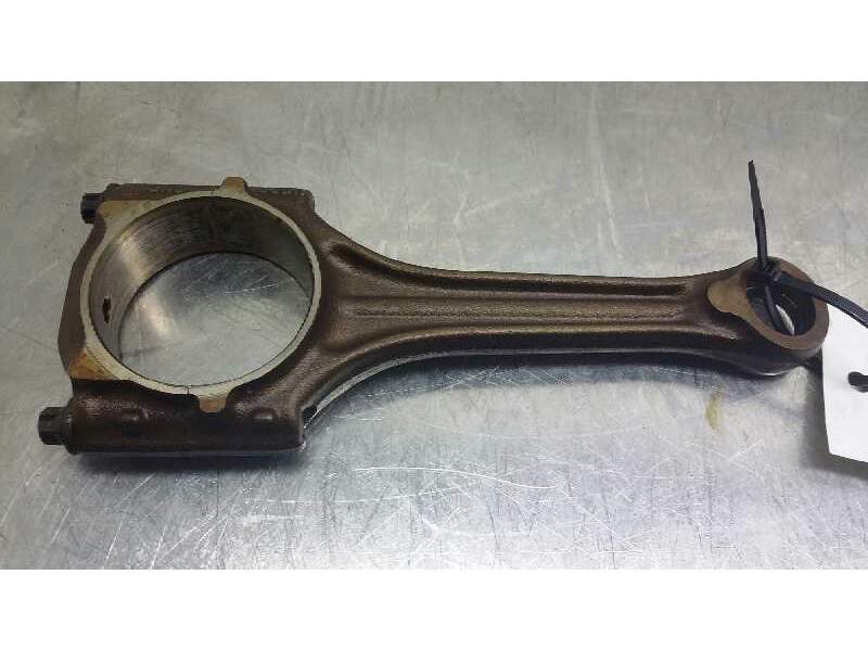 Recambio de biela para audi a4 berlina (8e) 2.0 referencia OEM IAM   