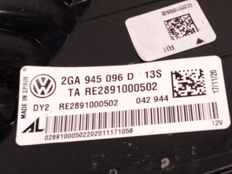 Recambio de piloto trasero derecho para volkswagen t-roc (a11, d11) 1.5 tsi referencia OEM IAM 2GA945096  