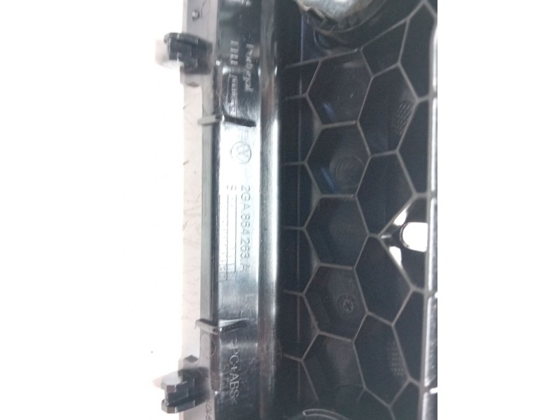Recambio de moldura para volkswagen t-roc (a11, d11) 1.5 tsi referencia OEM IAM 2GA864263A  