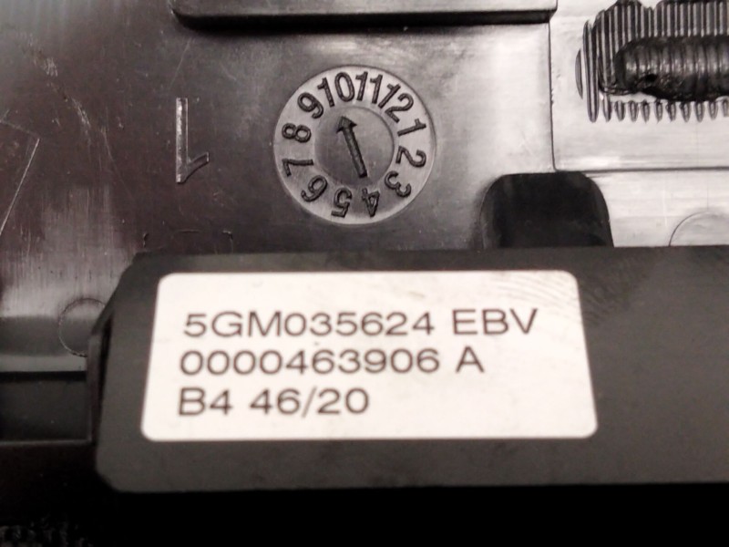 Recambio de luz interior para volkswagen t-roc (a11, d11) 1.5 tsi referencia OEM IAM 5GM035624  