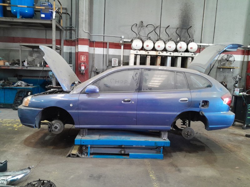 kia rio i fastback (dc) del año 2003