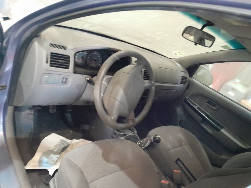 kia rio i fastback (dc) del año 2003