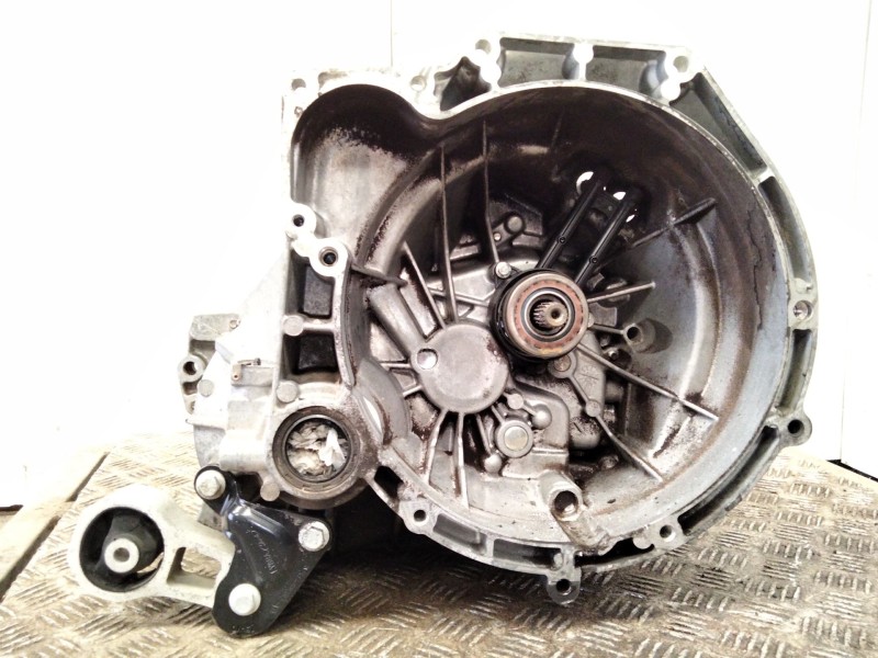 Recambio de caja cambios para ford fiesta vi (cb1, ccn) 1.4 tdci referencia OEM IAM 8A6R7002EB  