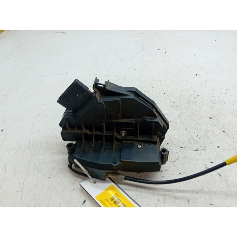 Recambio de cerradura puerta trasera izquierda para ford fiesta vi (cb1, ccn) 1.4 tdci referencia OEM IAM 40734133165101  
