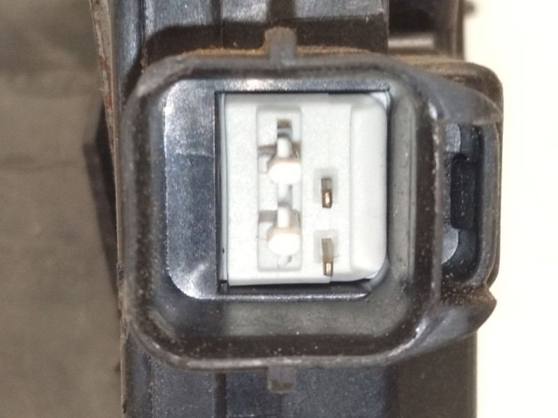 Recambio de cerradura puerta trasera derecha para kia rio i fastback (dc) 1.3 referencia OEM IAM   