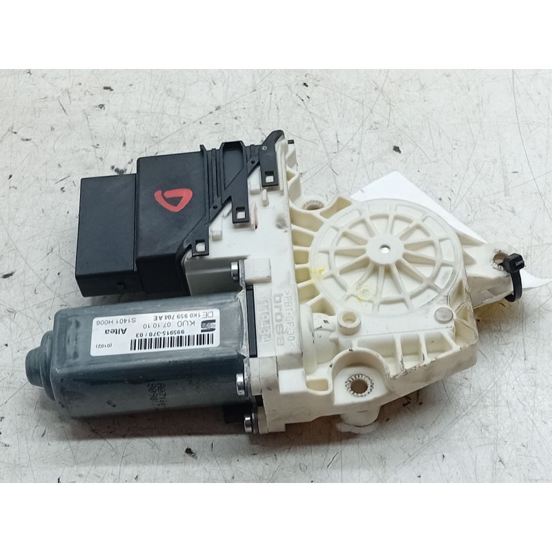 Recambio de motor elevalunas trasero derecho para seat altea xl (5p5, 5p8) 2.0 tdi 16v referencia OEM IAM   