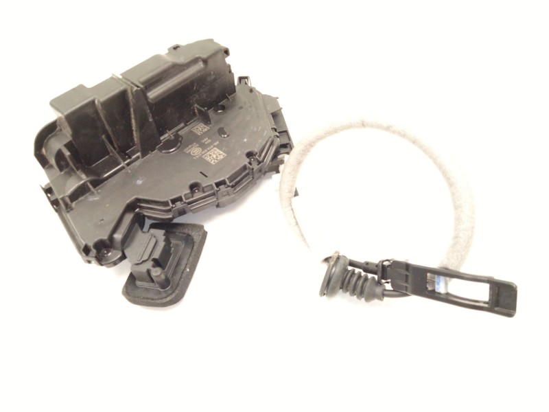 Recambio de cerradura puerta trasera izquierda para volkswagen t-cross (c11) 1.0 tsi referencia OEM IAM 5TA839015  