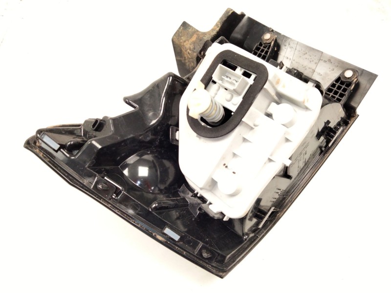 Recambio de piloto trasero derecho para volkswagen t-cross (c11) 1.0 tsi referencia OEM IAM 2GM946096  