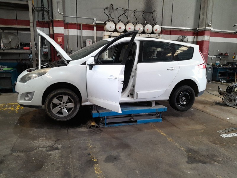 renault grand scénic iii (jz0/1_) del año 2010