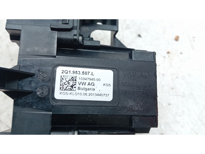 Recambio de mando intermitentes para volkswagen t-cross (c11) 1.0 tsi referencia OEM IAM 2Q1953507L  