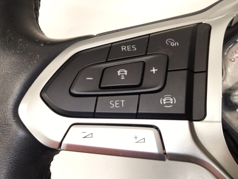 Recambio de volante para volkswagen t-cross (c11) 1.0 tsi referencia OEM IAM   