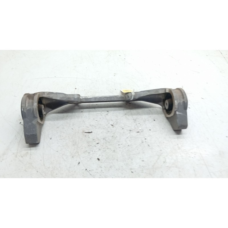 Recambio de soporte del diferencial para mazda mx-5 rf targa (nd) 2.0 (nd2e) referencia OEM IAM NA5F39730  