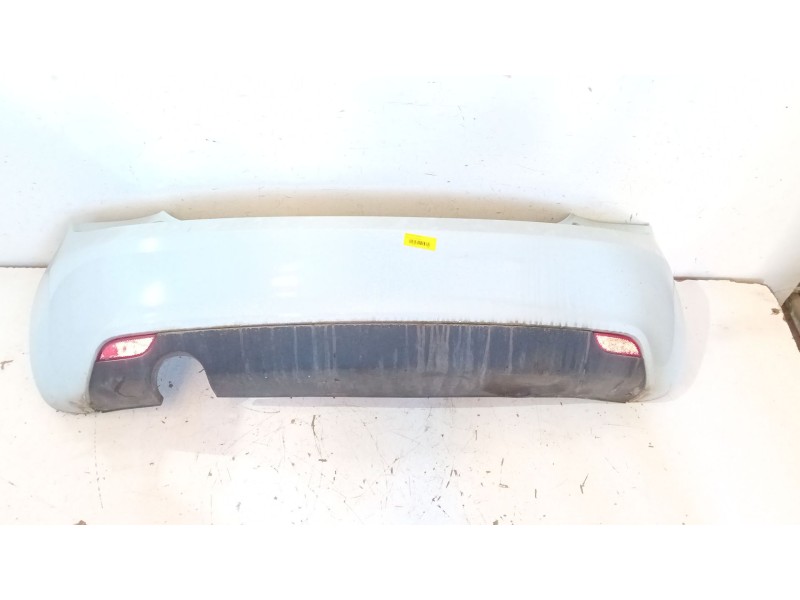 Recambio de paragolpes trasero para audi a1 (8x) 1.6 tdi referencia OEM IAM   