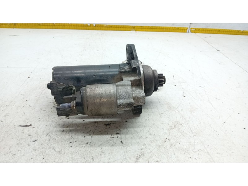 Recambio de motor arranque para volkswagen golf v (1k1) 1.9 tdi referencia OEM IAM   
