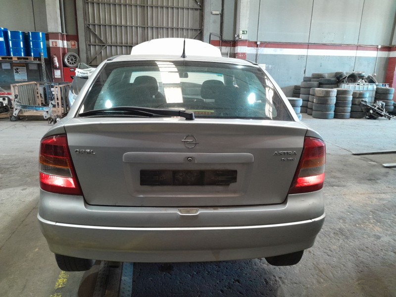 opel astra g fastback (t98) del año 1999