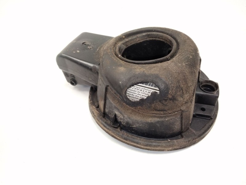 Recambio de tapa exterior combustible para volkswagen scirocco (137) 2.0 tdi (125kw) referencia OEM IAM   