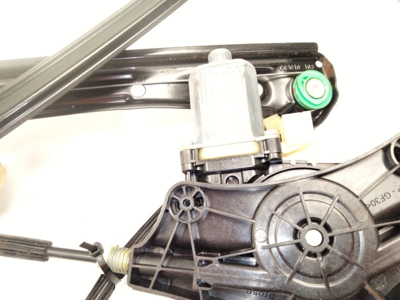 Recambio de elevalunas delantero izquierdo para volkswagen golf vii (5g1, bq1, be1, be2) 1.0 tsi referencia OEM IAM 5G4837461  