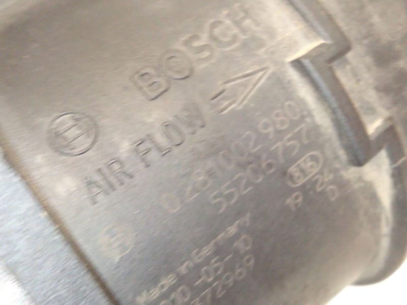 Recambio de caudalimetro para fiat doblo autobús (263_) 1.3 d multijet (263axu1a) referencia OEM IAM 55205757 0281002980 