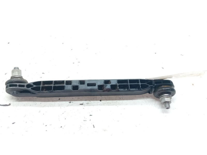 Recambio de bieleta estabilizadora delantera izquierda para volkswagen t-cross (c11) 1.0 tsi referencia OEM IAM 2Q0411315  