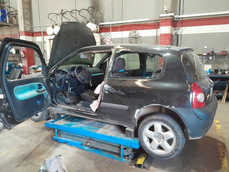 renault clio ii (bb_, cb_) del año 2002