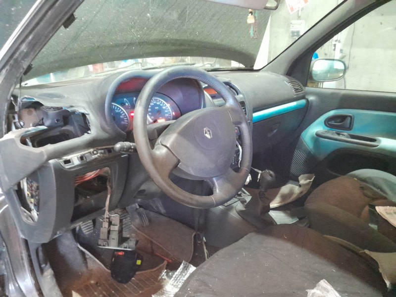 renault clio ii (bb_, cb_) del año 2002