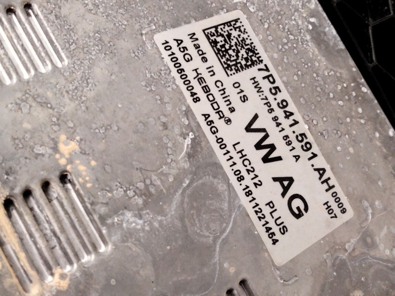 Recambio de faro izquierdo para volkswagen golf vii (5g1, bq1, be1, be2) 1.0 tsi referencia OEM IAM 5G1941035  