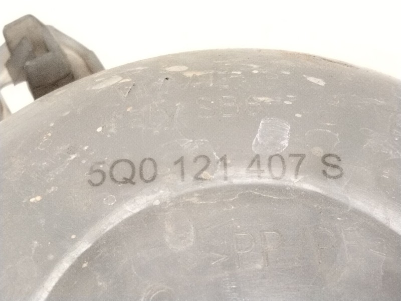 Recambio de deposito expansion para volkswagen golf vii (5g1, bq1, be1, be2) 1.0 tsi referencia OEM IAM 5Q0121407  