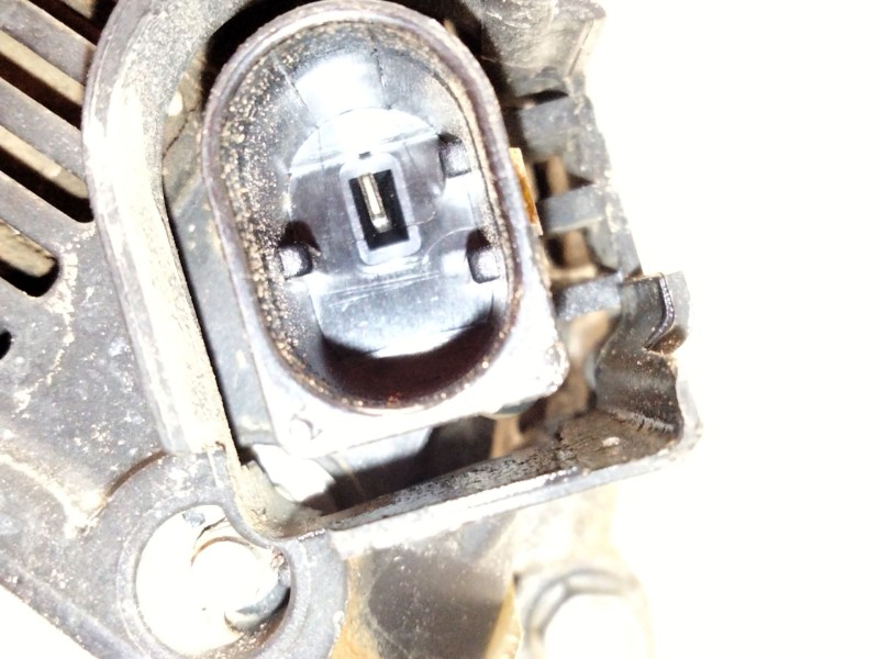 Recambio de alternador para volkswagen t-cross (c11) 1.0 tsi referencia OEM IAM 05E903026  