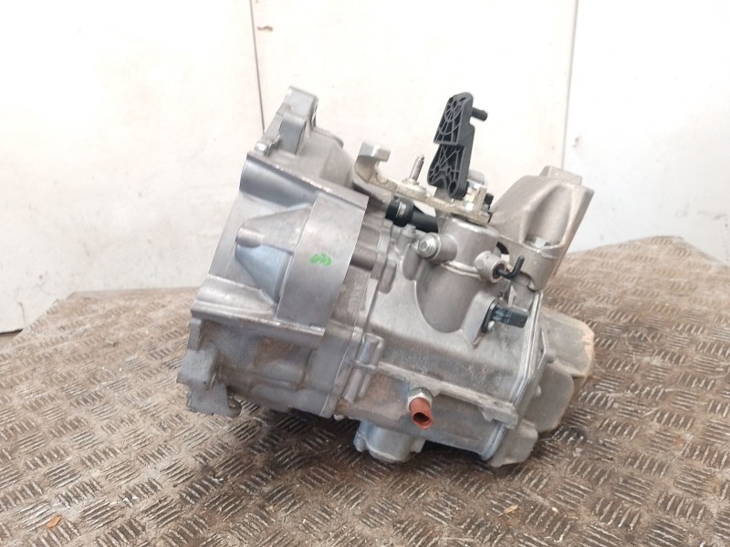 Recambio de caja cambios para volkswagen golf vii (5g1, bq1, be1, be2) 1.0 tsi referencia OEM IAM 0AJ301103  