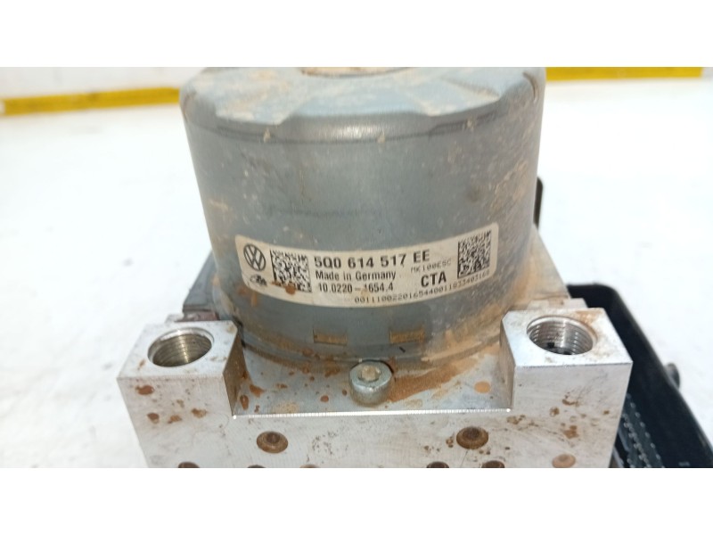 Recambio de abs para volkswagen golf vii (5g1, bq1, be1, be2) 1.0 tsi referencia OEM IAM 5Q0614517  