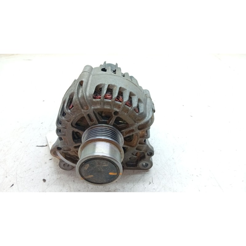 Recambio de alternador para volkswagen golf vii (5g1, bq1, be1, be2) 1.0 tsi referencia OEM IAM 04E903015  