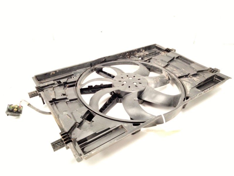 Recambio de electroventilador para volkswagen golf vii (5g1, bq1, be1, be2) 1.0 tsi referencia OEM IAM 5Q0121203  