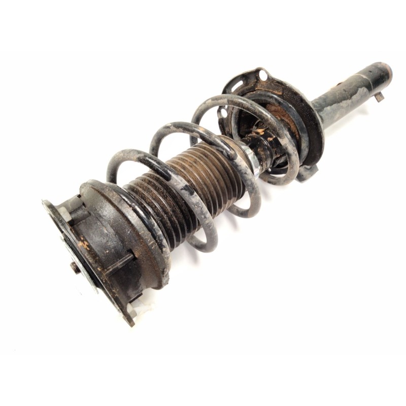 Recambio de amortiguador delantero derecho para volkswagen golf vii (5g1, bq1, be1, be2) 1.0 tsi referencia OEM IAM 5Q0413023  