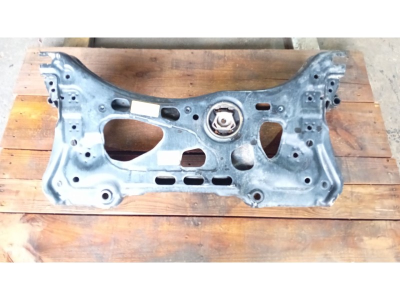Recambio de subchasis para volkswagen golf vii (5g1, bq1, be1, be2) 1.0 tsi referencia OEM IAM 5Q0199315R  
