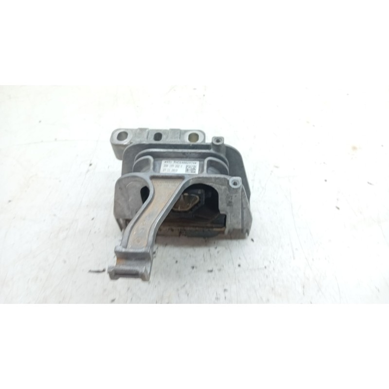 Recambio de soporte motor izquierdo superior para volkswagen t-cross (c11) 1.0 tsi referencia OEM IAM 2Q0199262K  