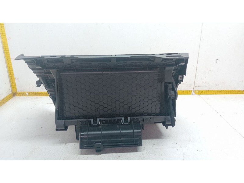 Recambio de guantera para volkswagen golf vii (5g1, bq1, be1, be2) 1.0 tsi referencia OEM IAM 5G1857097  