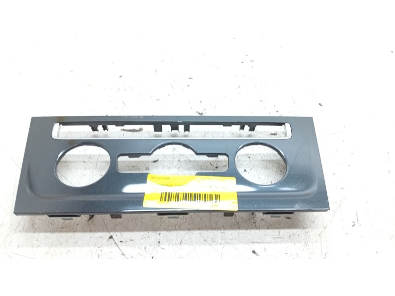 Recambio de moldura para volkswagen golf vii (5g1, bq1, be1, be2) 1.0 tsi referencia OEM IAM 5G1863100  