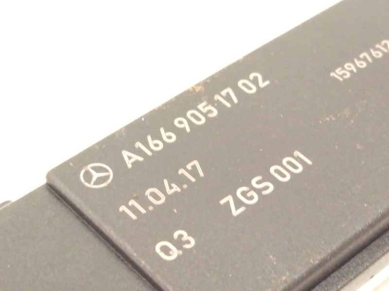 Recambio de antena para mercedes-benz glc coupe (c253) 250 4-matic (253.346) referencia OEM IAM A1669051702  