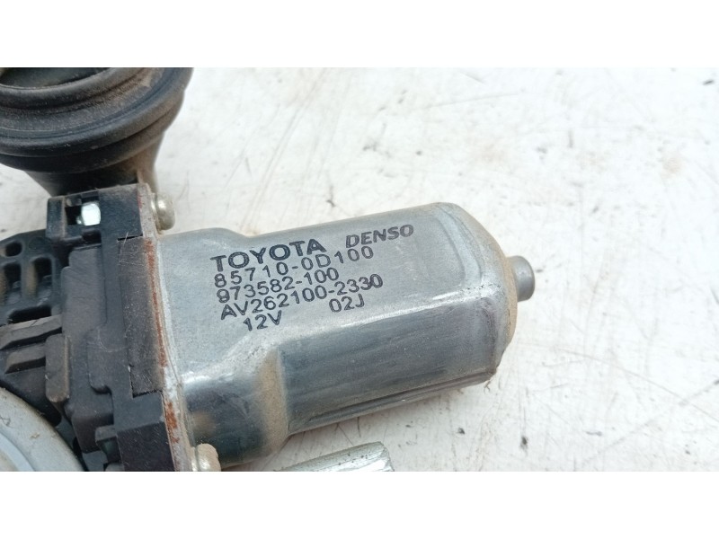 Recambio de elevalunas delantero derecho para toyota yaris (ksp9/scp9/nlp9) básico referencia OEM IAM   